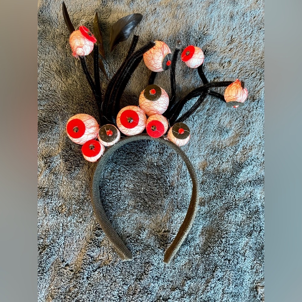 Halloween headband for women eyeballs and spooky